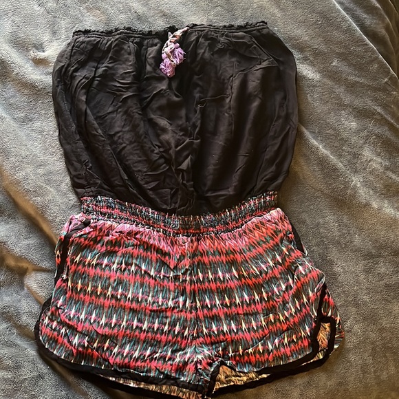 6 Romper’s bundle deal. - Picture 2 of 6